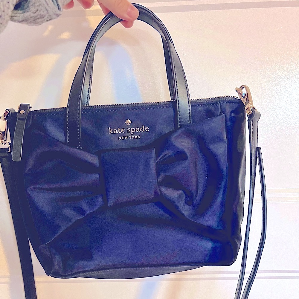 Kate Spade! Navy bag with bow